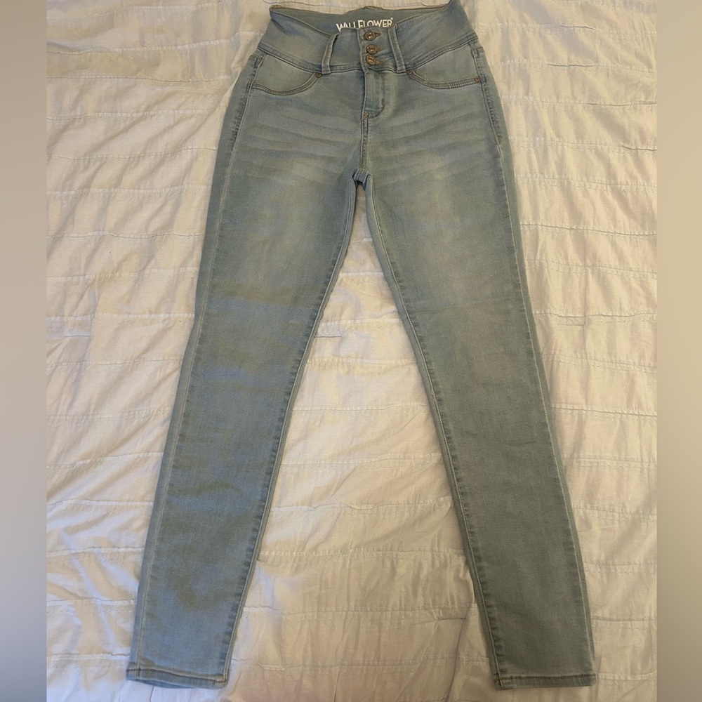 Wallflower Light Blue Women's Skinny Jeans